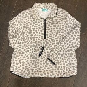 Cheetah half zip pull over
